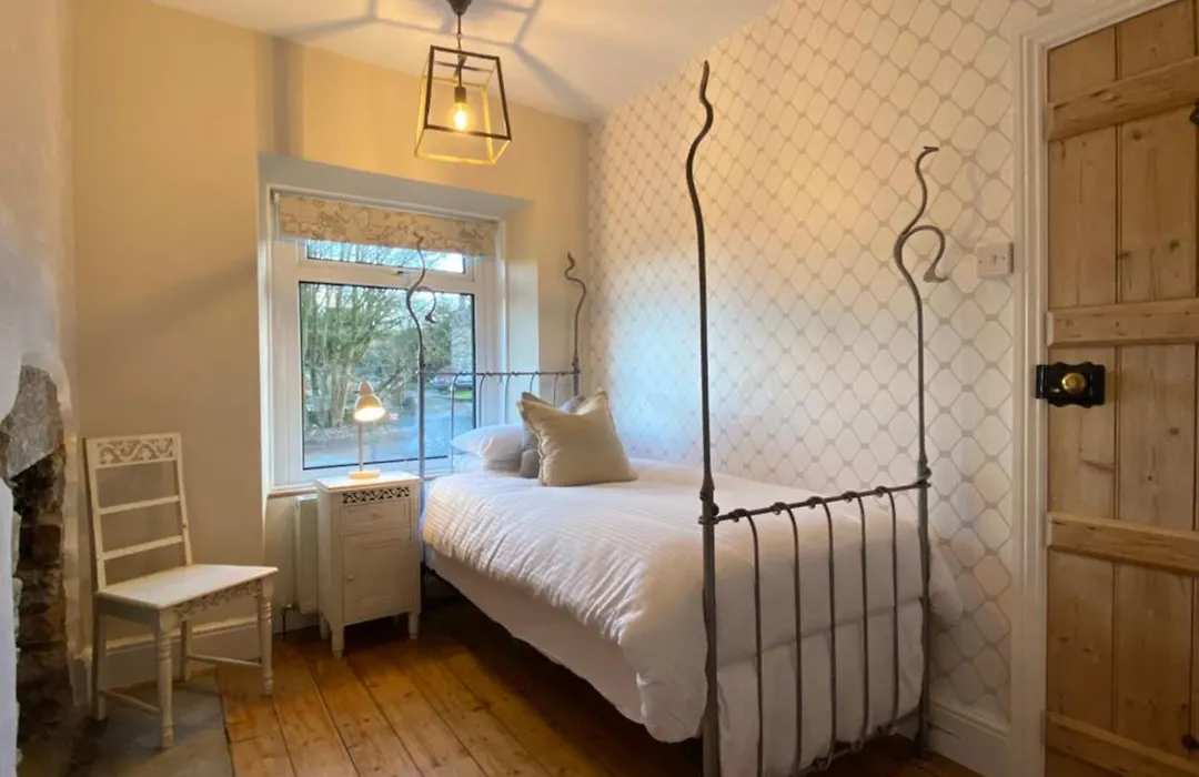 Inglenook Cottage-1