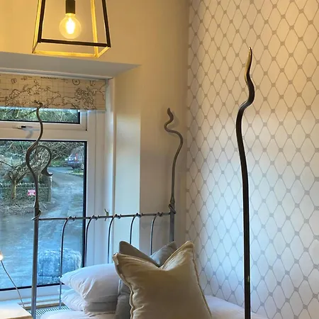 Inglenook Cottage-2